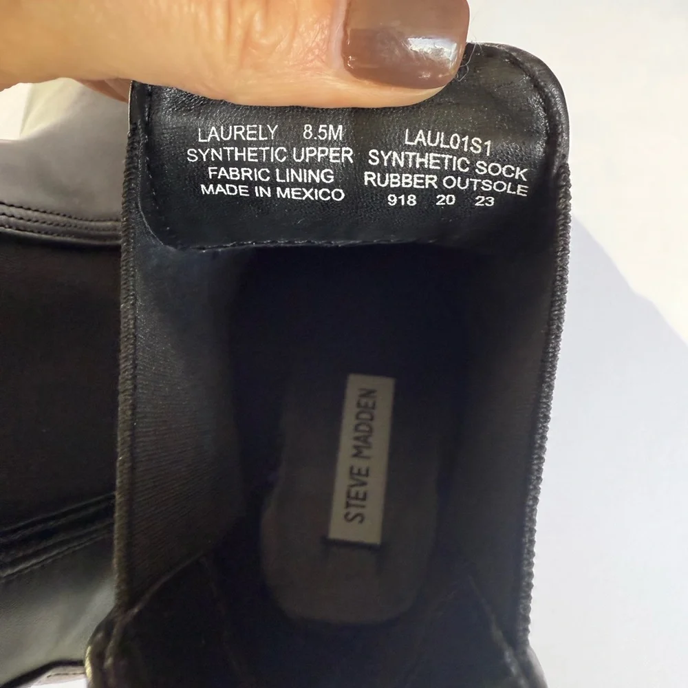 đź–¤Steve Madden Black Laurely Ankle Booties Size 8.5 - NWOT - Picture 7 of 8